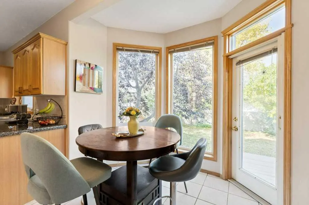 10 Grande Point Estates