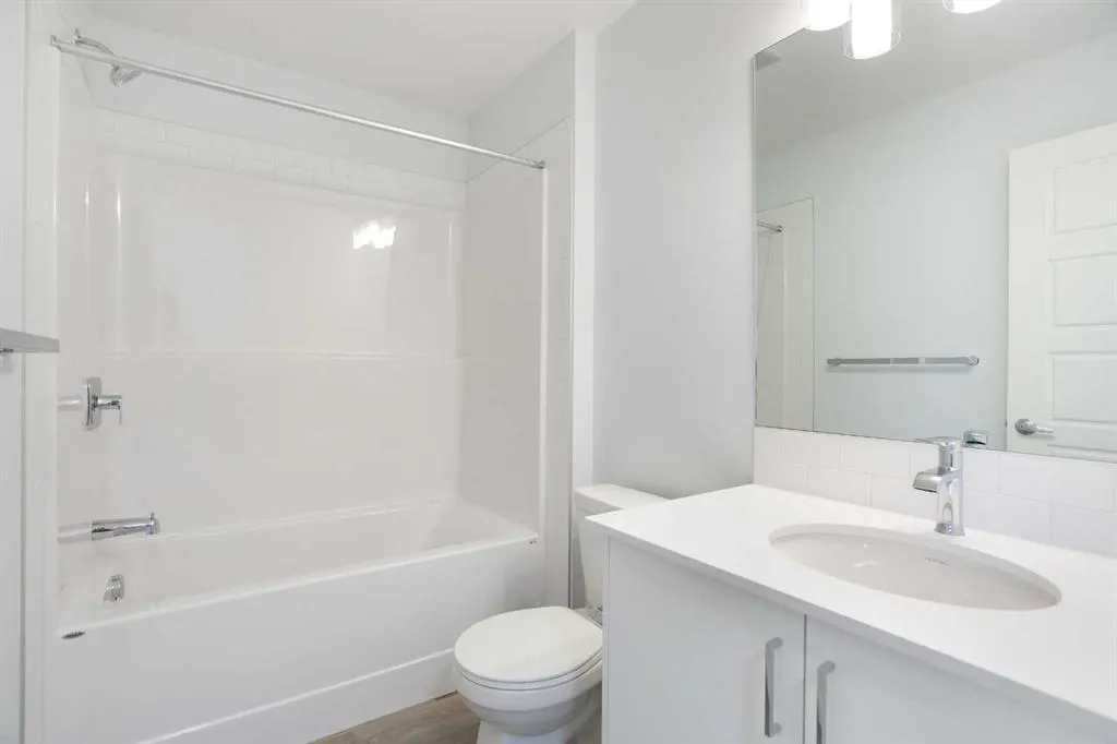 1750 Rangeview Drive SE, #115