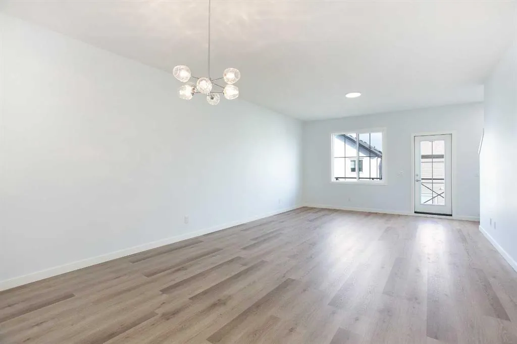 1750 Rangeview Drive SE, #115