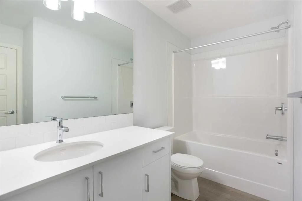 1750 Rangeview Drive SE, #115