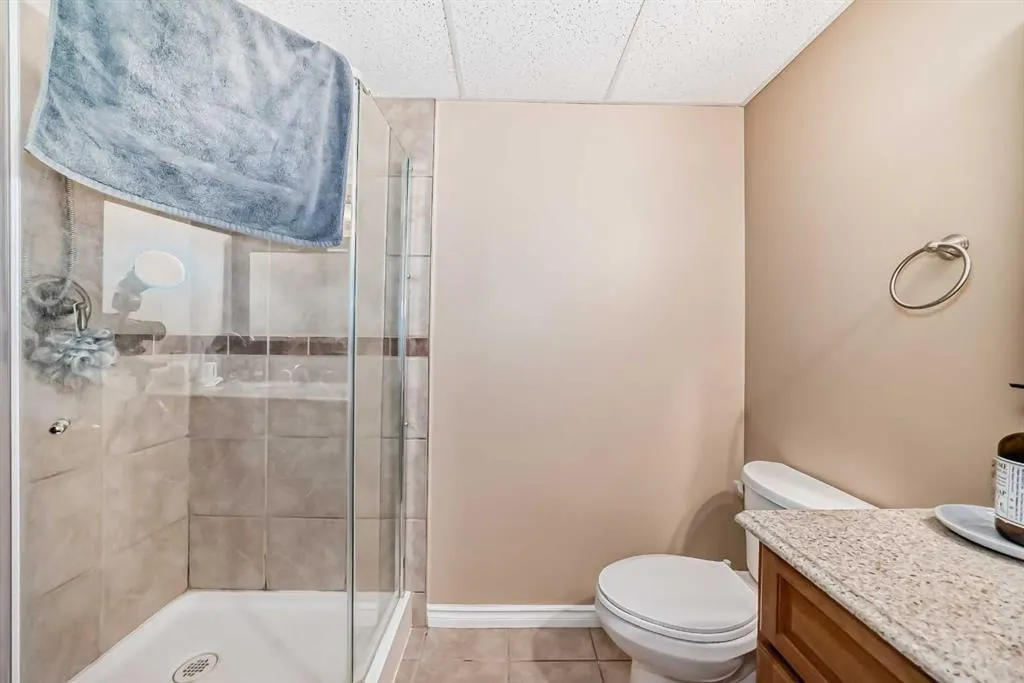 164 Woodfield Road SW