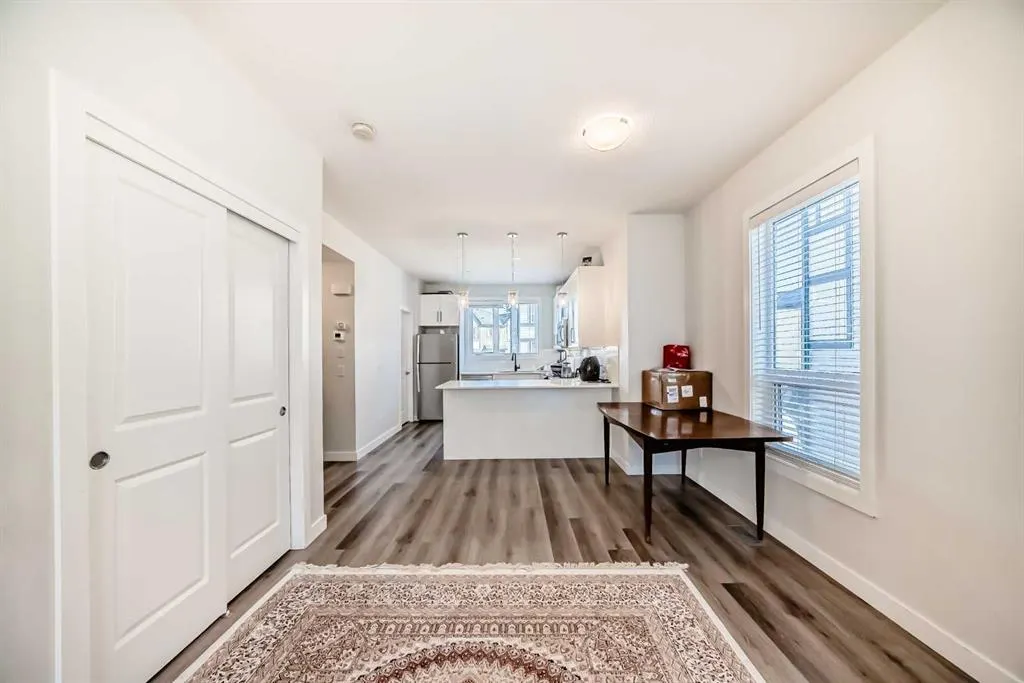 30 Evanscrest Park NW
