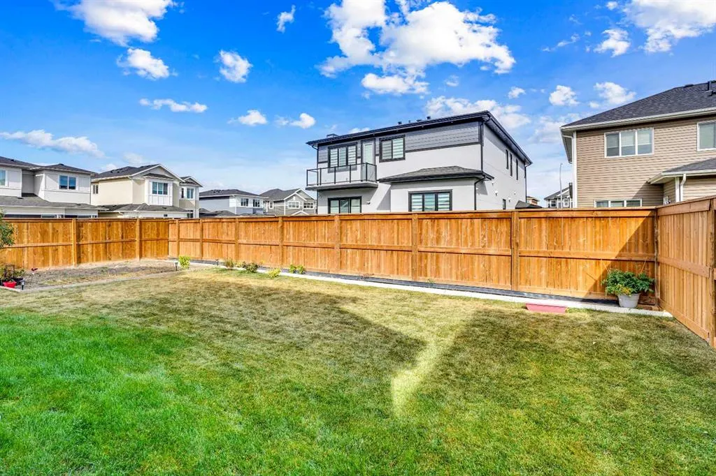 179 Kinniburgh Loop