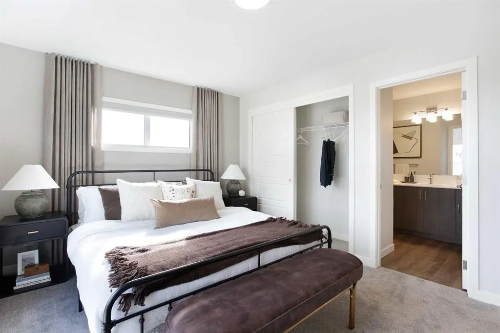 1750 Rangeview Drive SE, #121