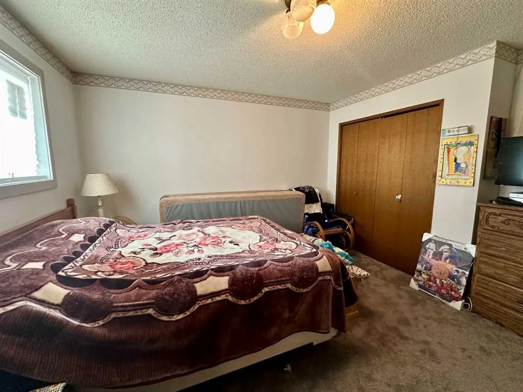 26 Tudor Court S