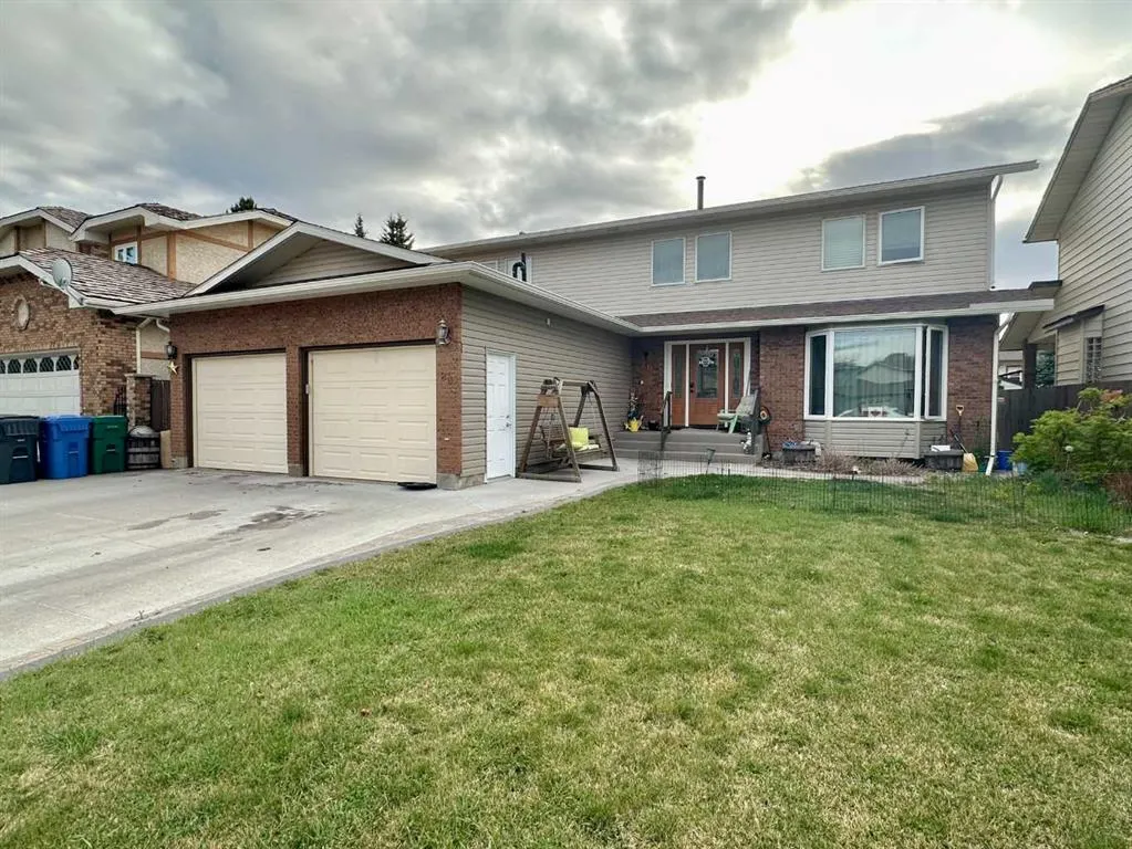 26 Tudor Court S