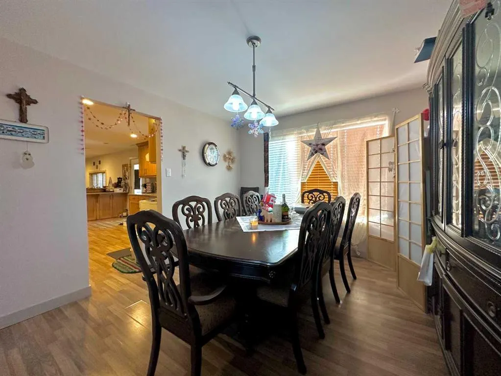 26 Tudor Court S