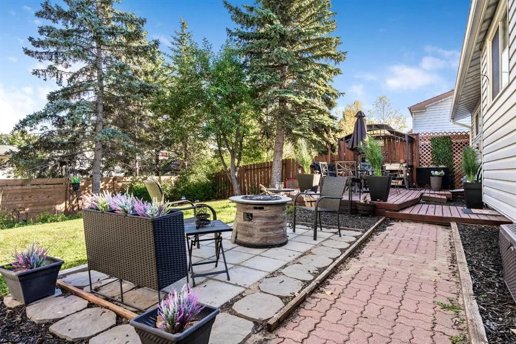 223 Brookpark Drive SW