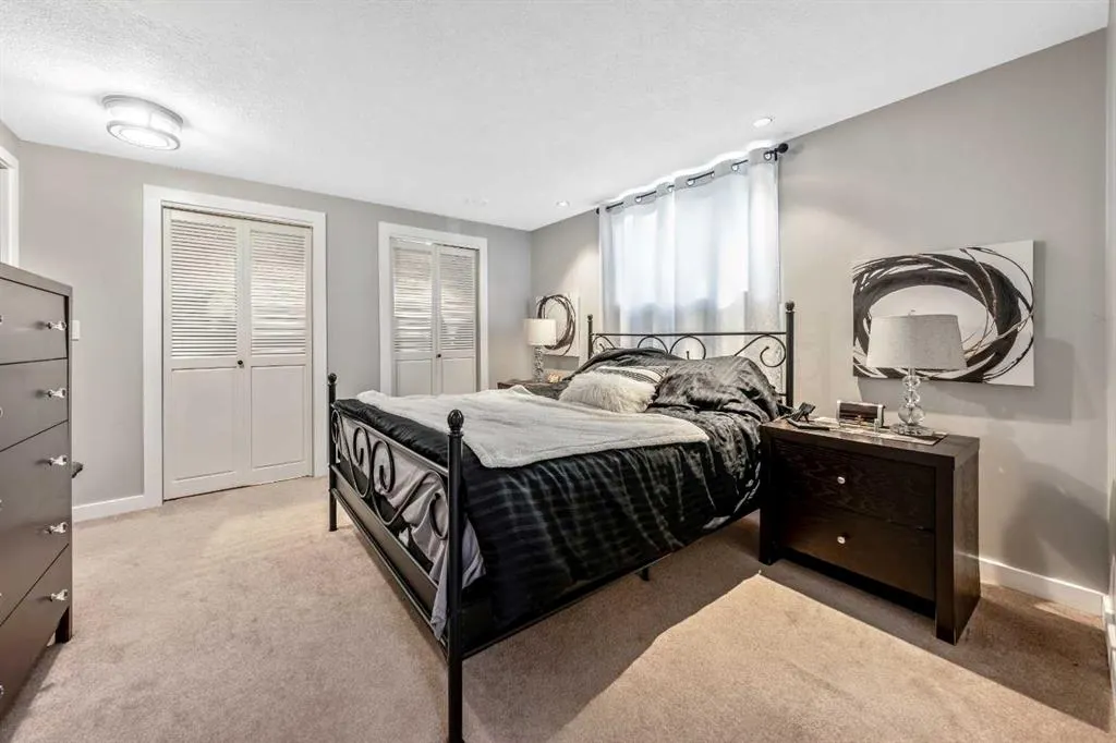 223 Brookpark Drive SW