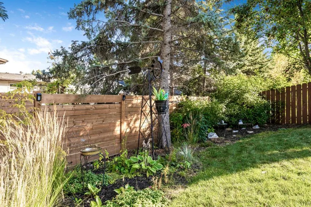 223 Brookpark Drive SW