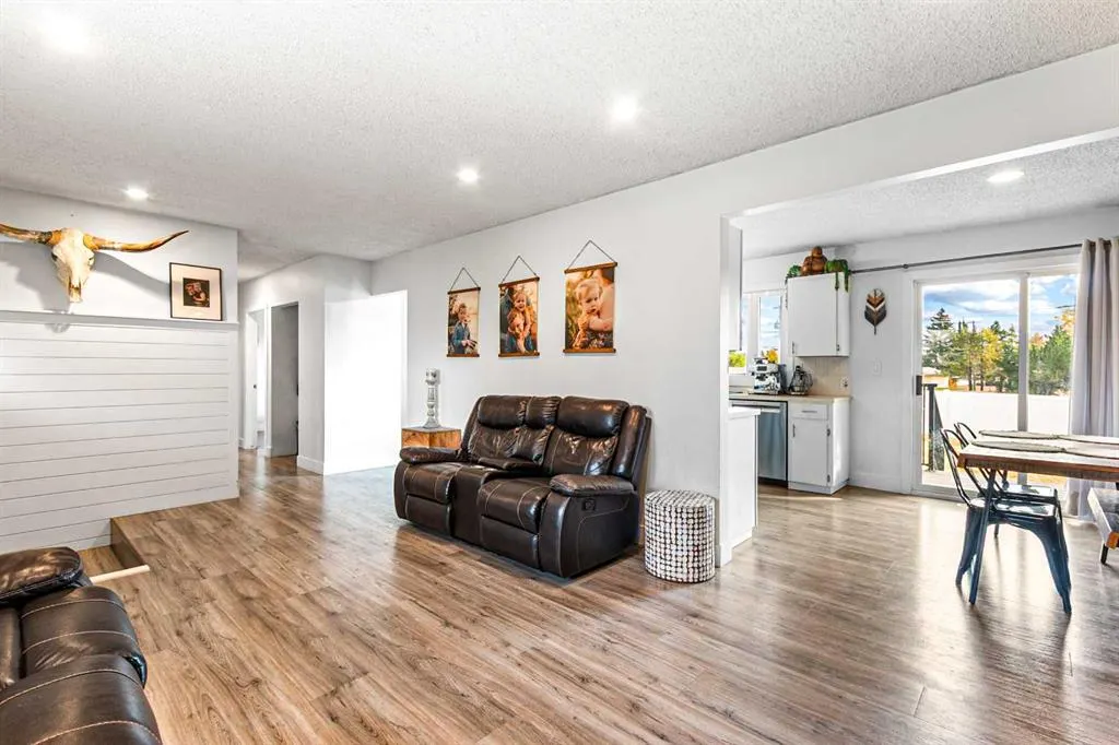 6 Mount View Close