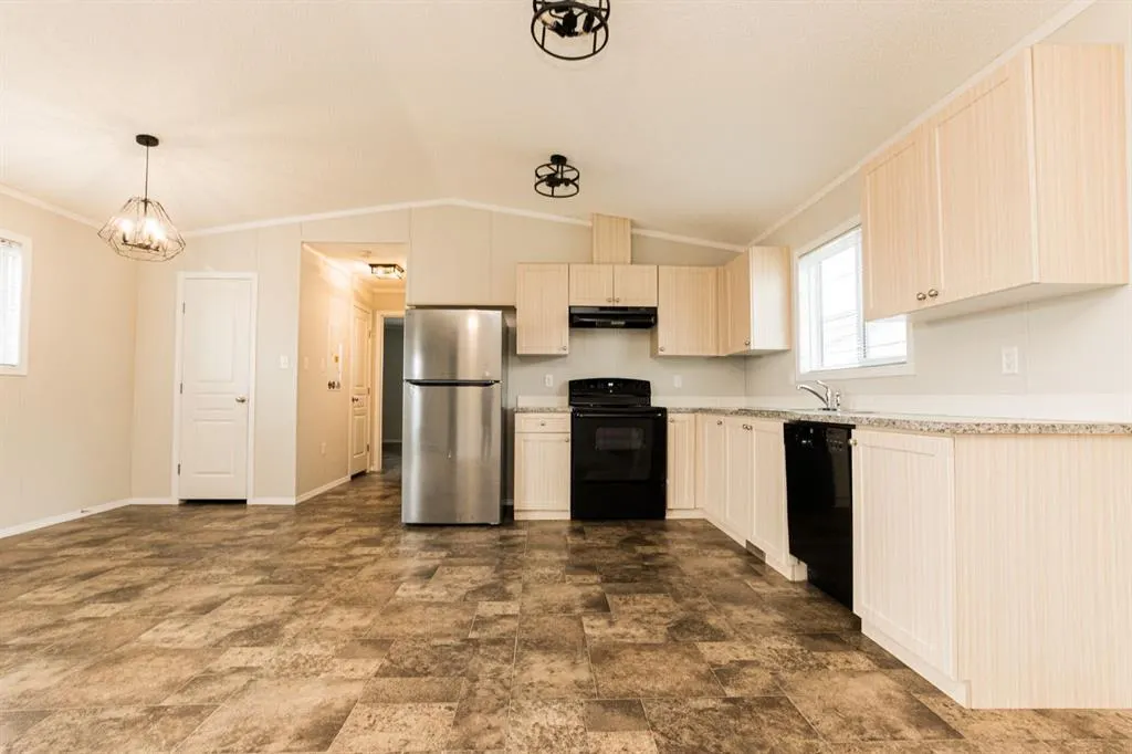11850 84 Avenue, #132