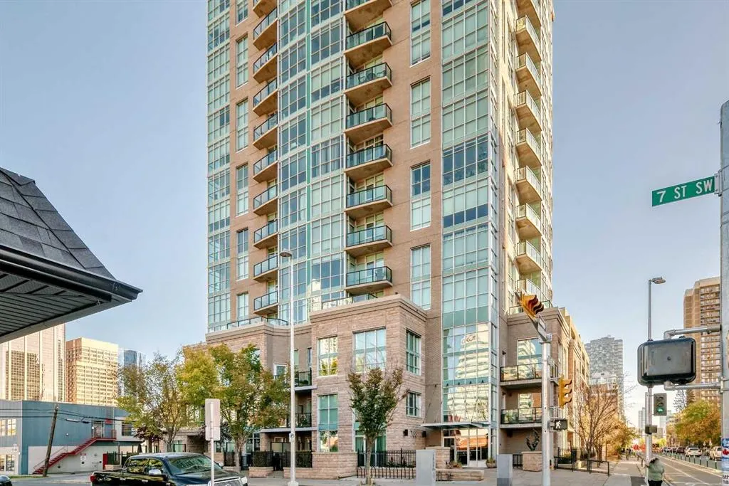 788 12 Avenue SW, #705