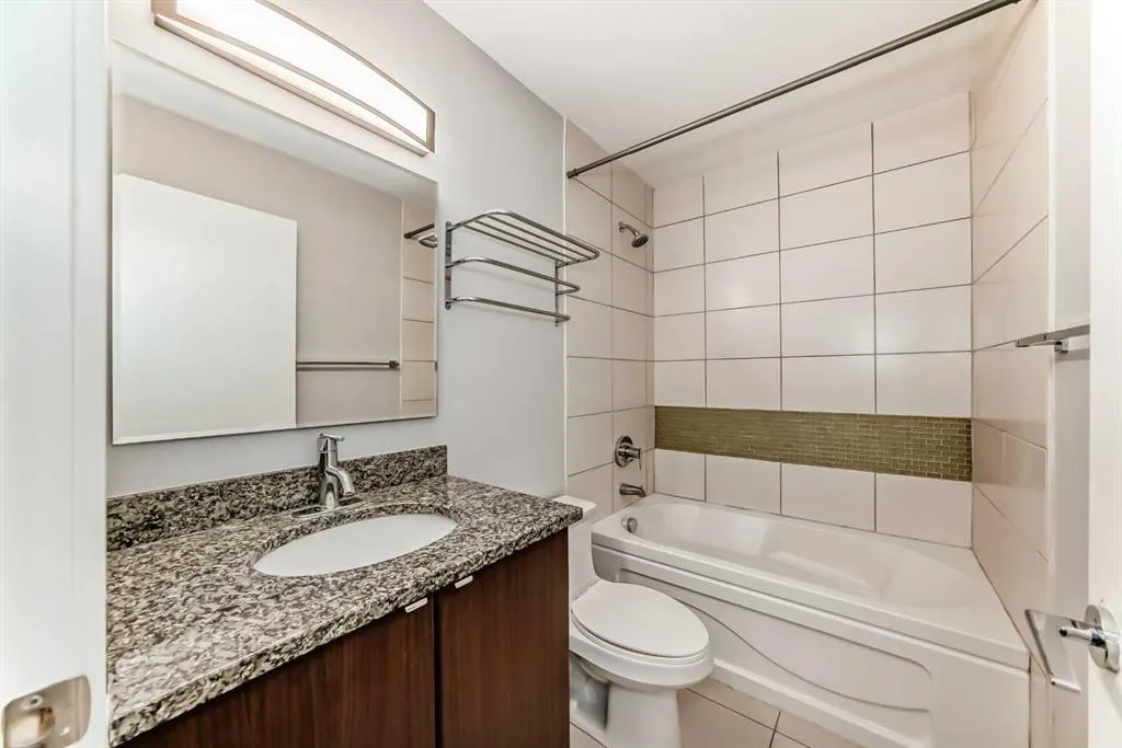 788 12 Avenue SW, #705