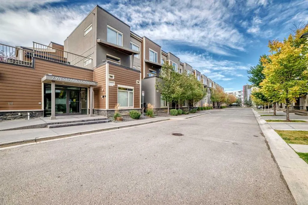7 Westpark Common SW, #108