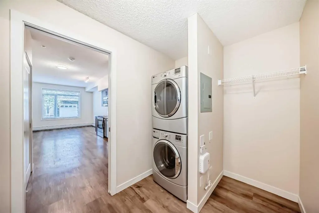 7 Westpark Common SW, #108