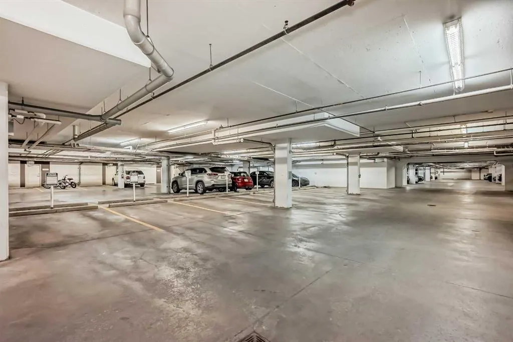 7 Westpark Common SW, #108