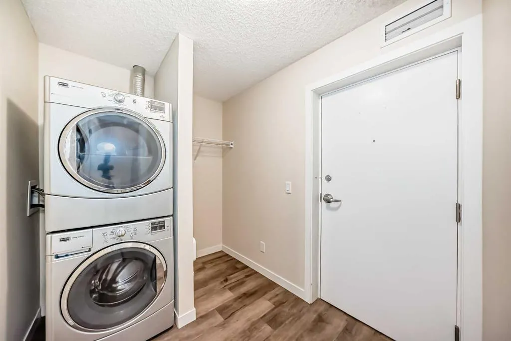 7 Westpark Common SW, #108