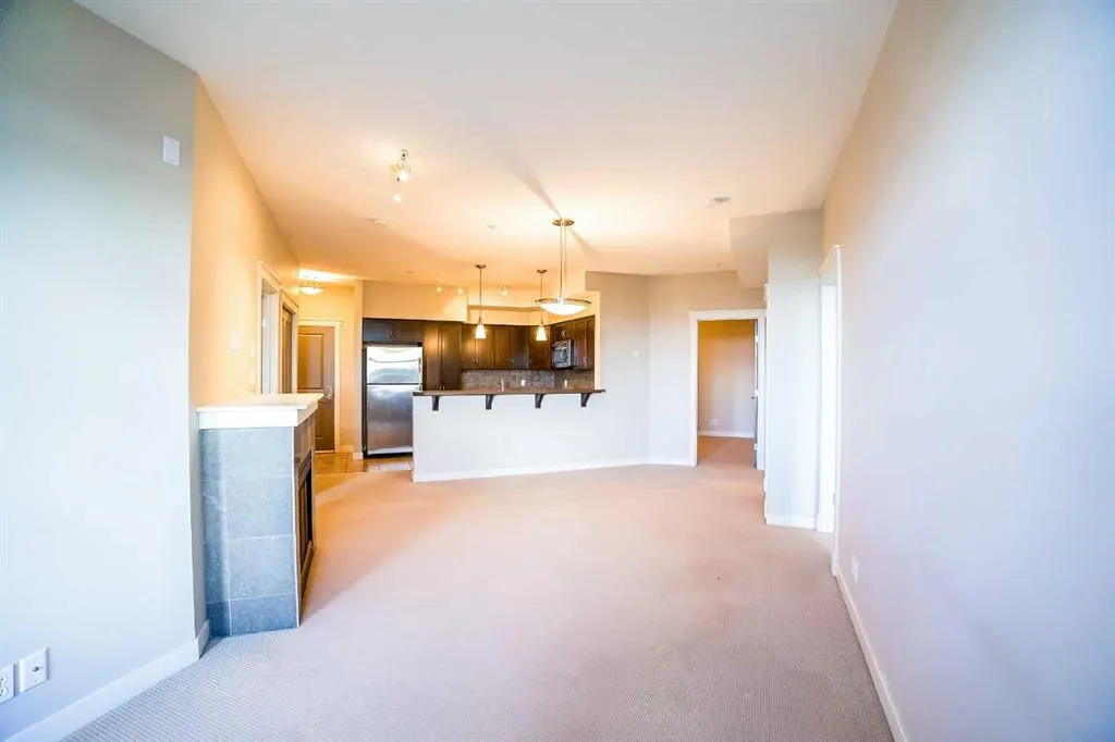 100 Lakeway Boulevard, #321