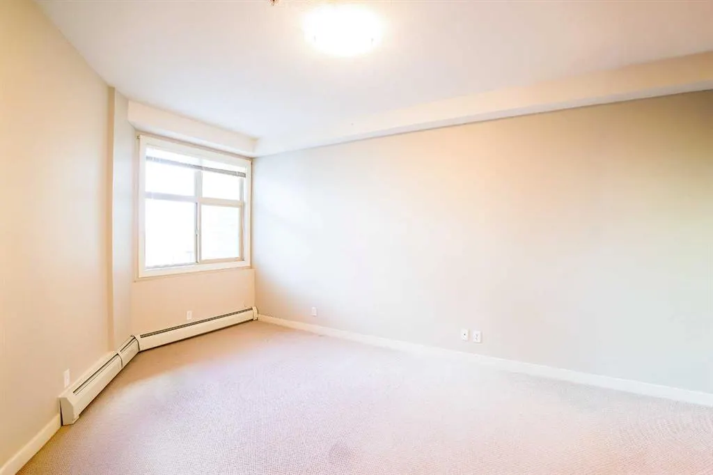 100 Lakeway Boulevard, #321