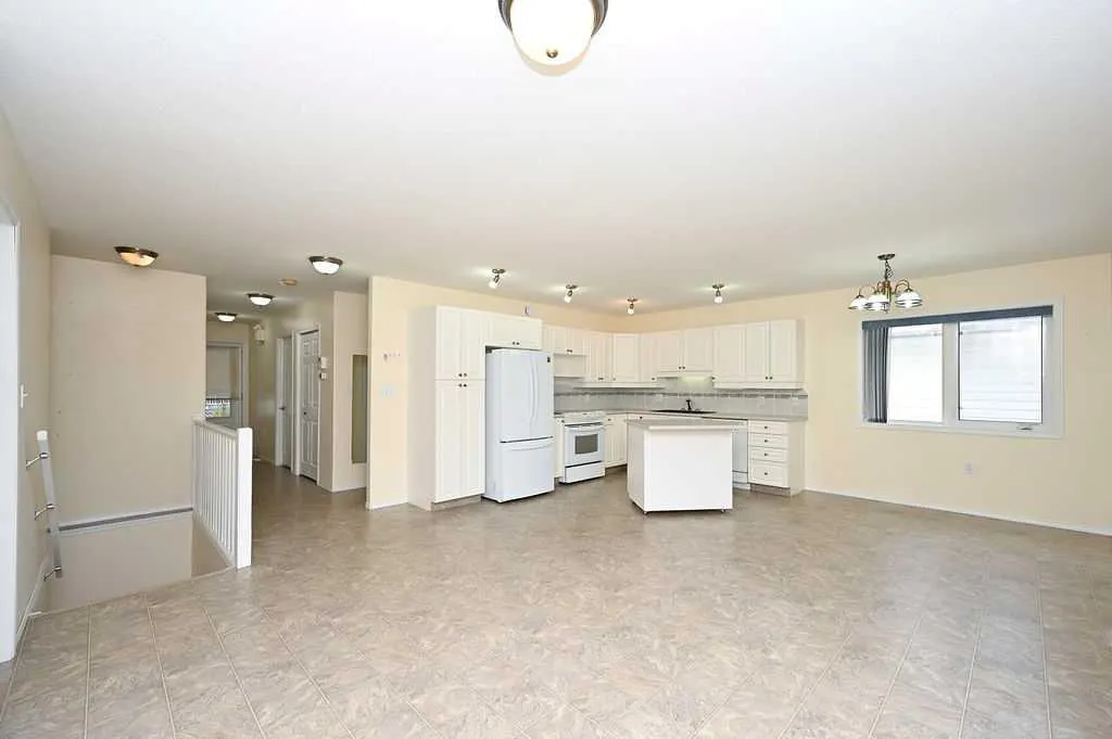 3012 Whispering Hills Drive, #24