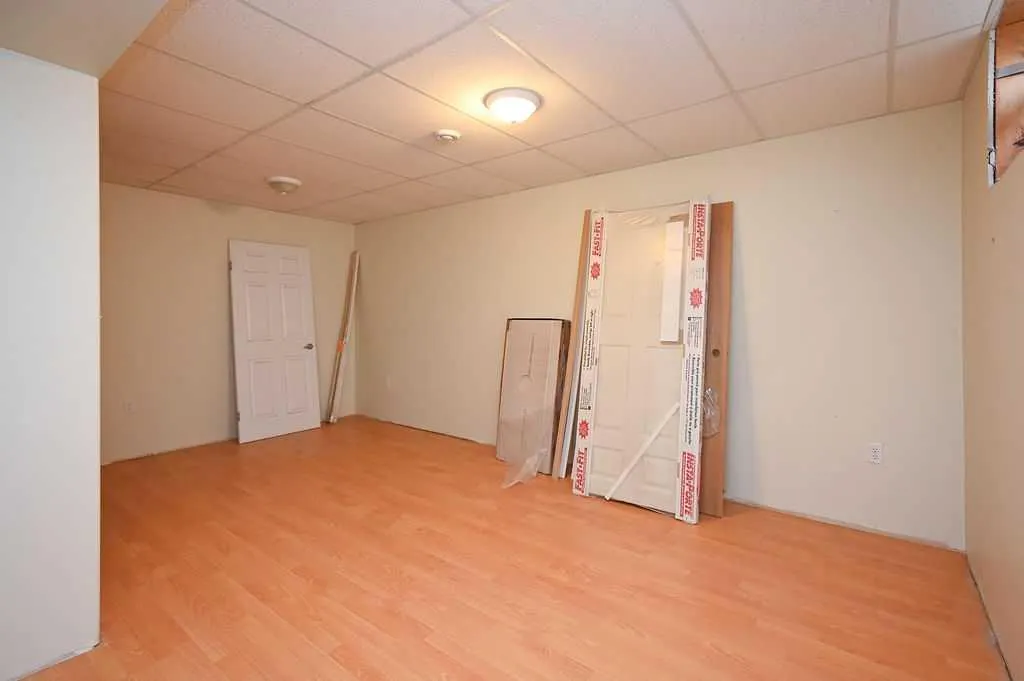 3012 Whispering Hills Drive, #24
