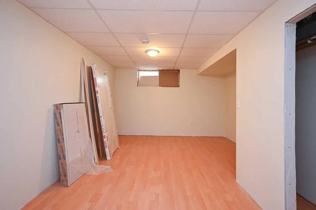 3012 Whispering Hills Drive, #24