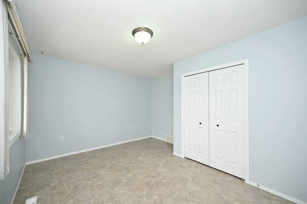 3012 Whispering Hills Drive, #24
