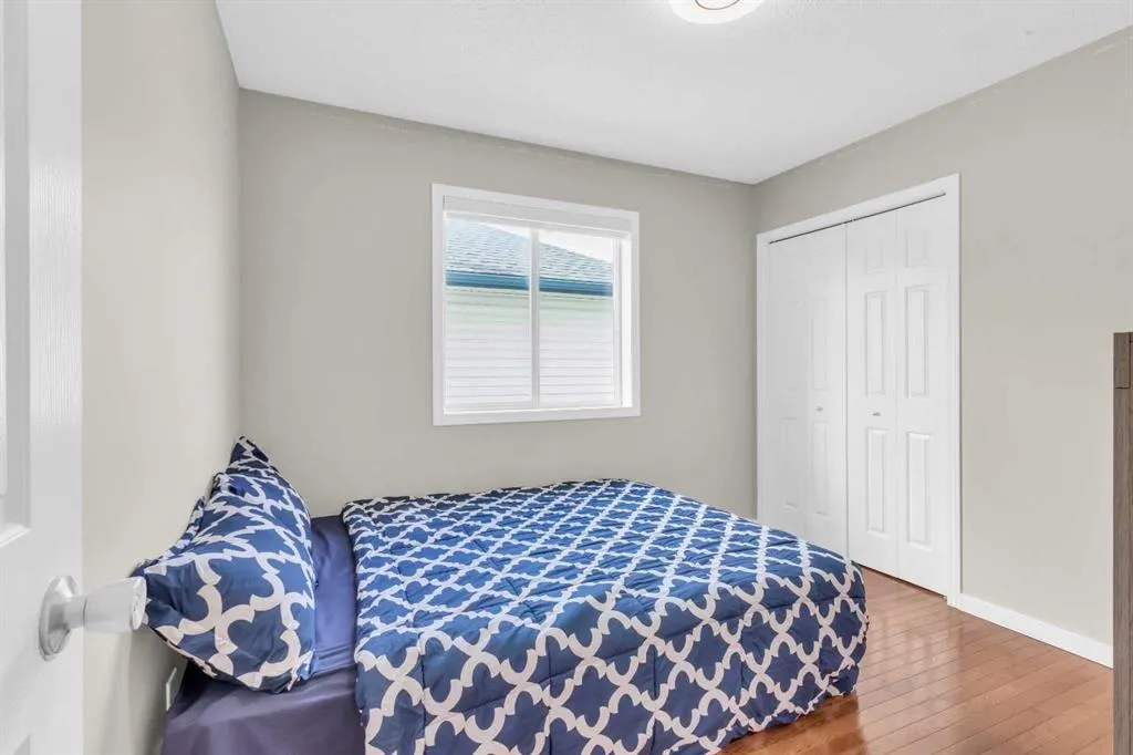 187 Citadel Meadow Grove NW