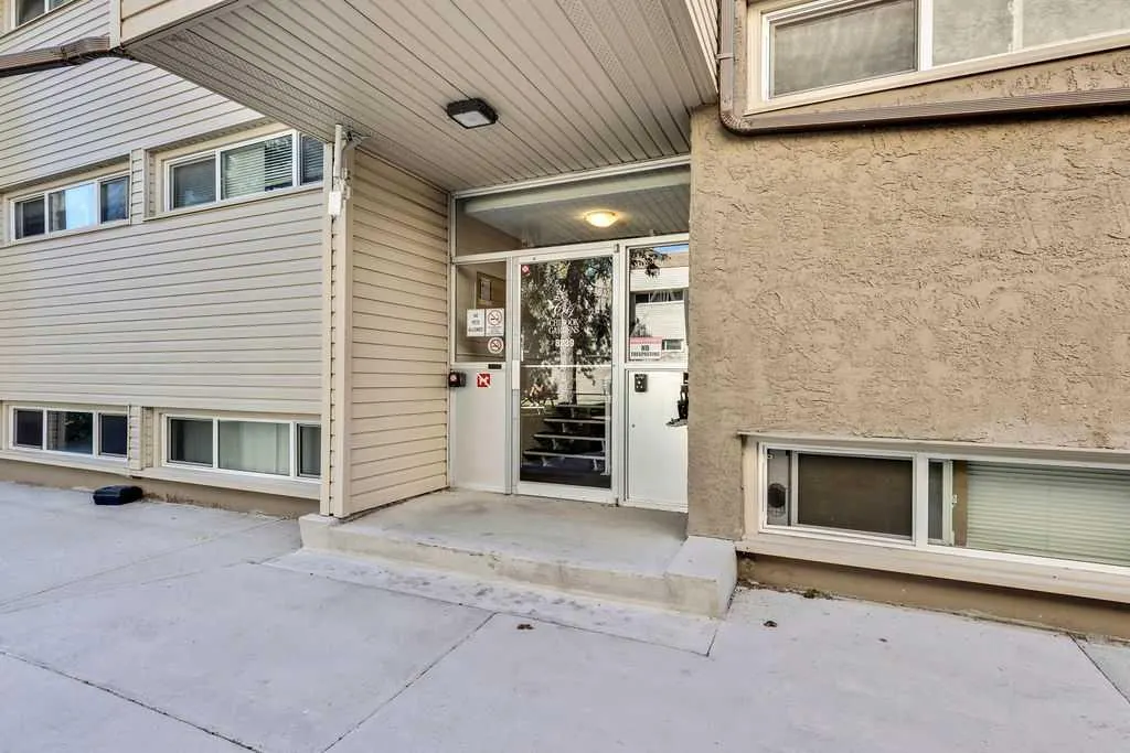 8239 Elbow Drive SW, #226