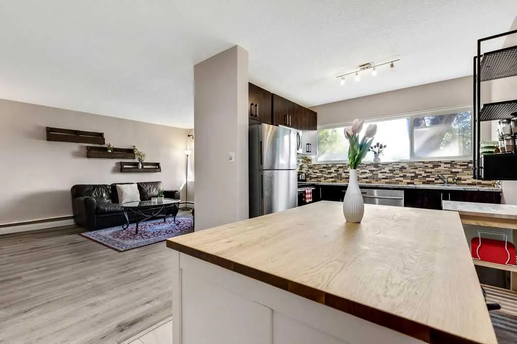 8239 Elbow Drive SW, #226