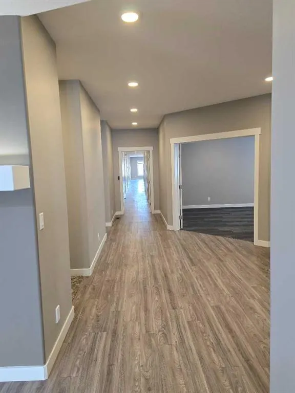 110 Pelican Place, #201