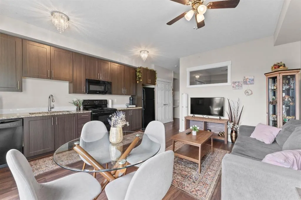99 Copperstone Park SE, #1403