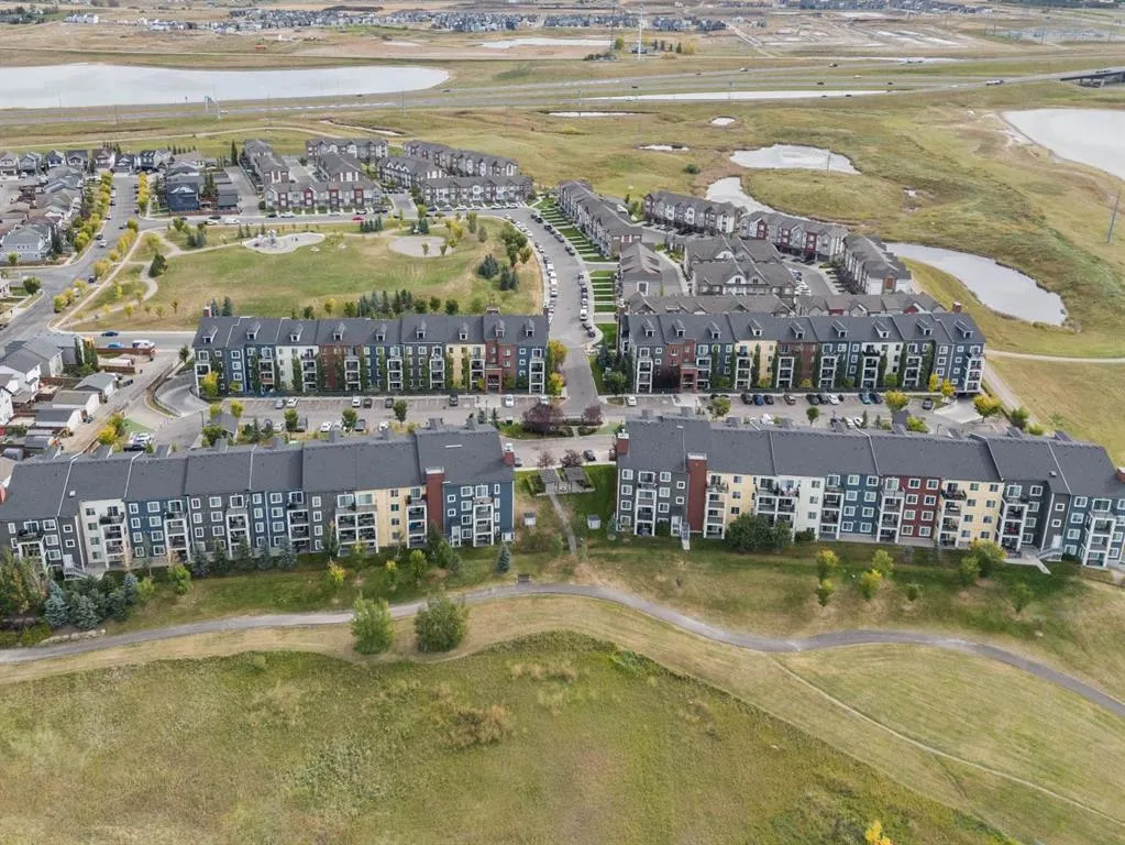 99 Copperstone Park SE, #1403