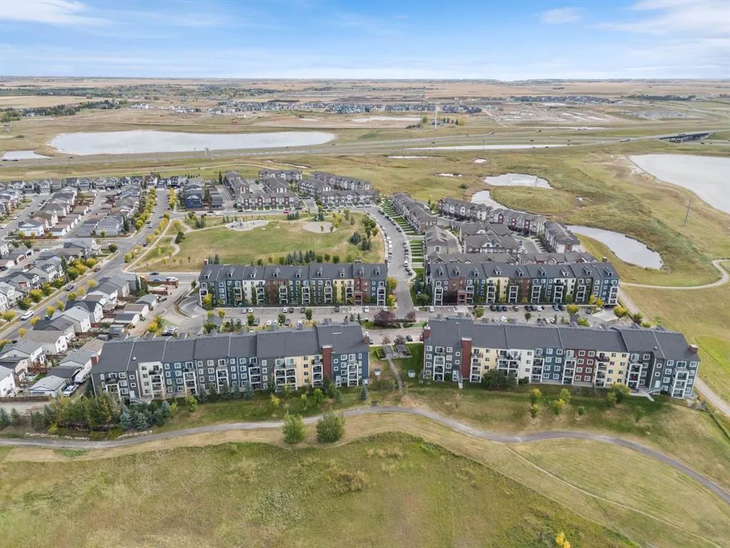 99 Copperstone Park SE, #1403