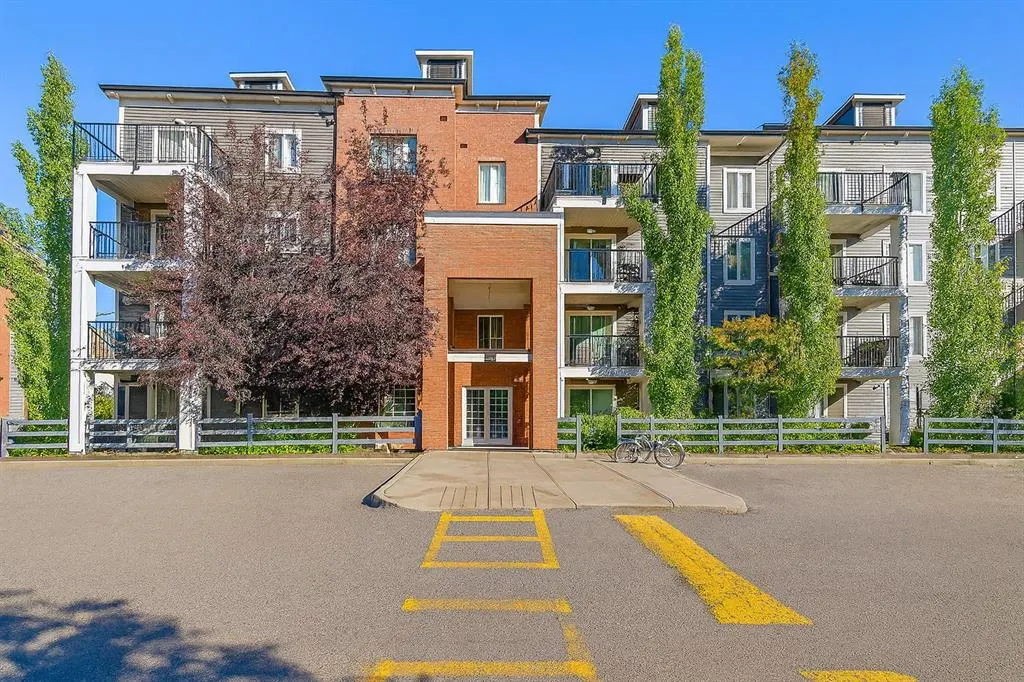 99 Copperstone Park SE, #1403