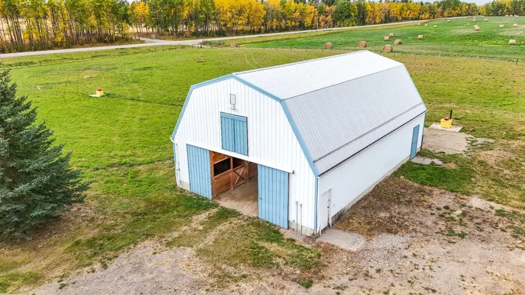 51036 Township Road 354