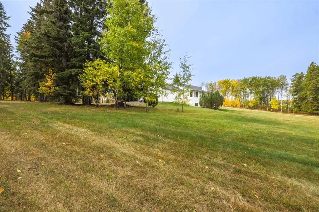 51036 Township Road 354