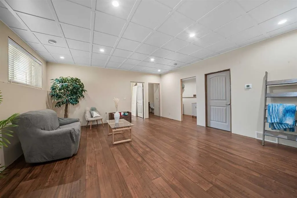 130 Bowman Circle