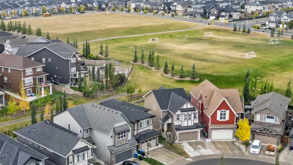 43 Nolancrest Manor NW