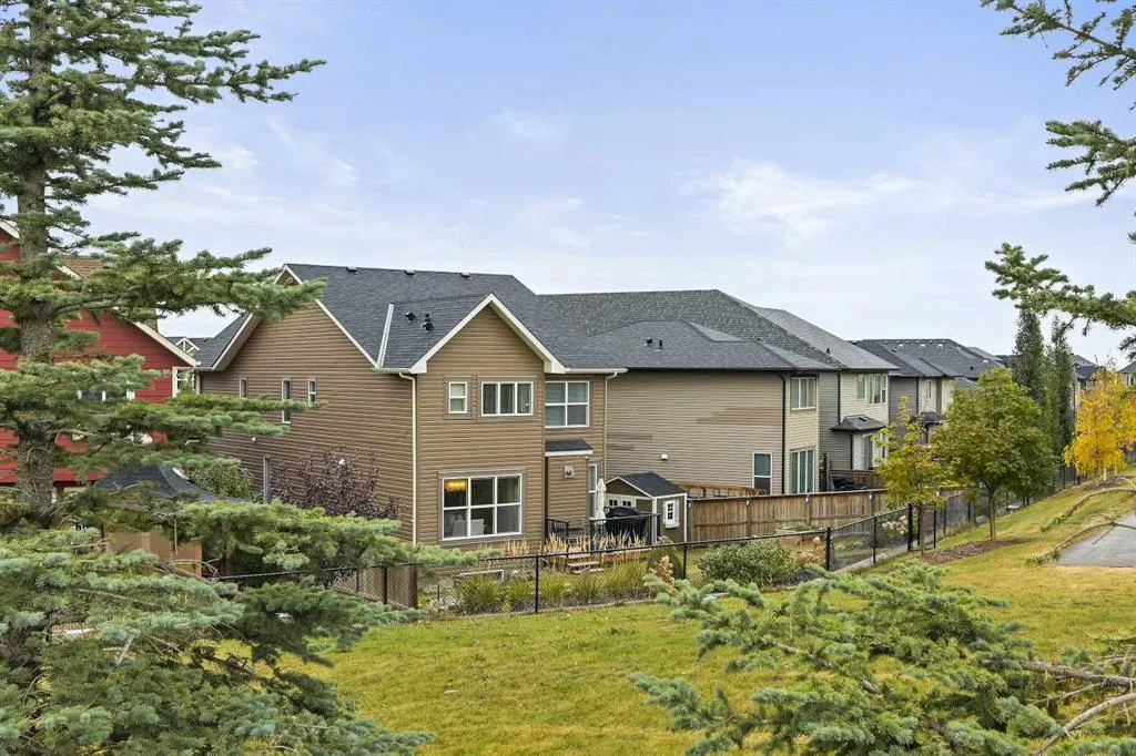 43 Nolancrest Manor NW