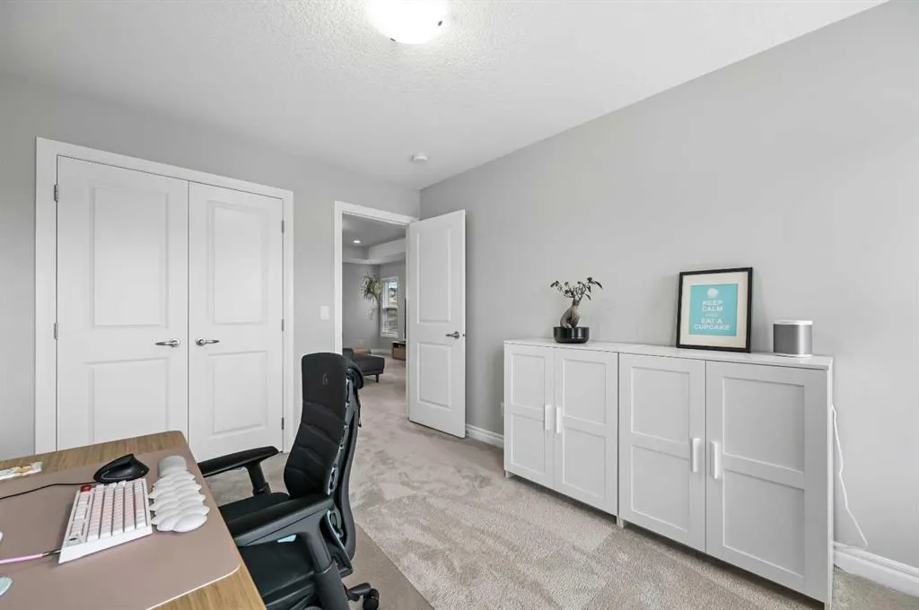 43 Nolancrest Manor NW