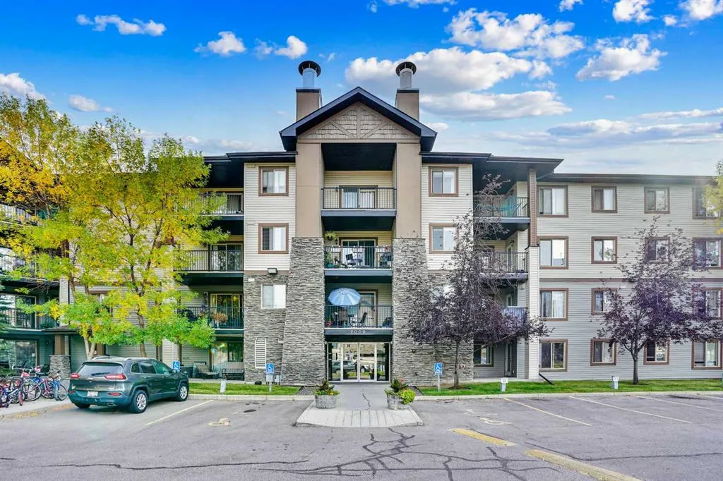8 Bridlecrest Drive SW, #2202