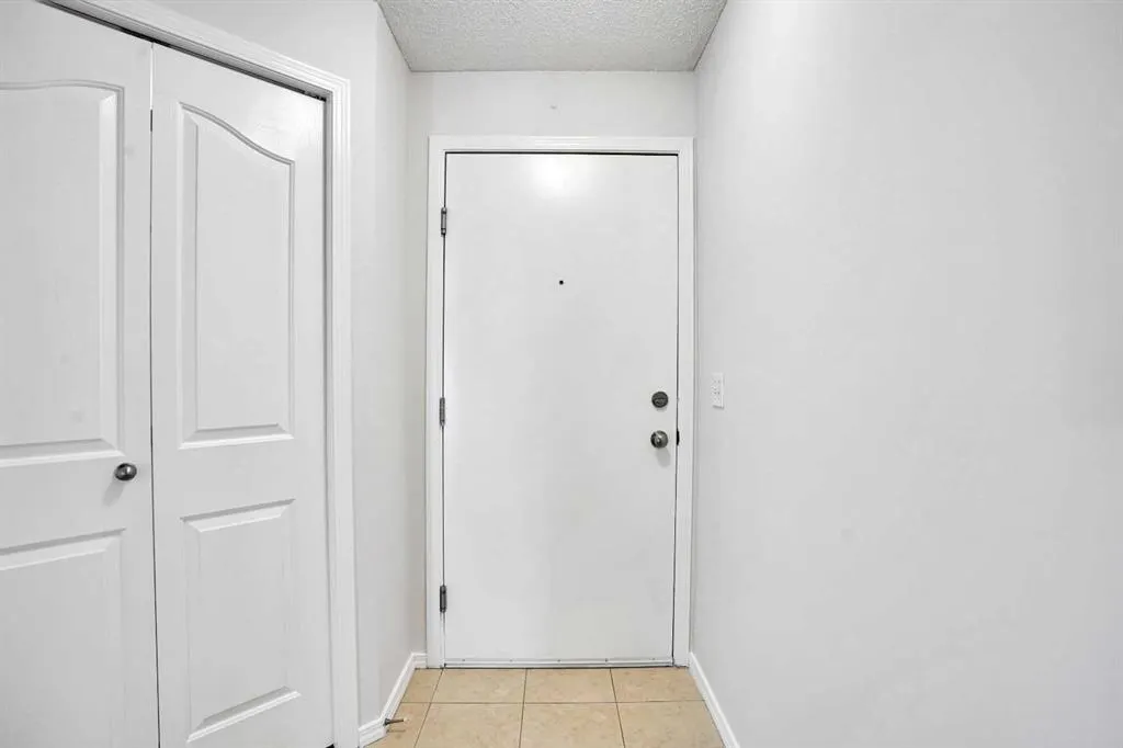 8 Bridlecrest Drive SW, #2202