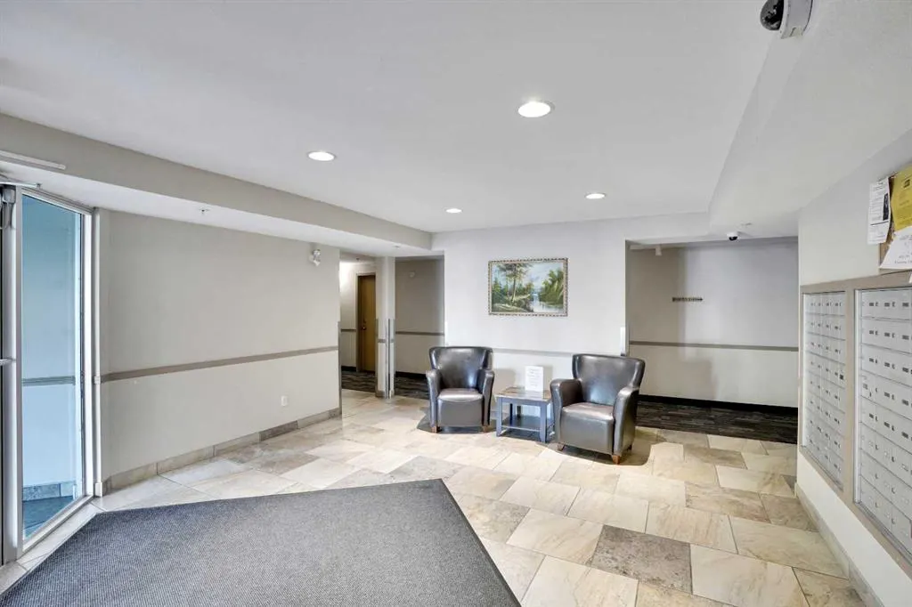 8 Bridlecrest Drive SW, #2202
