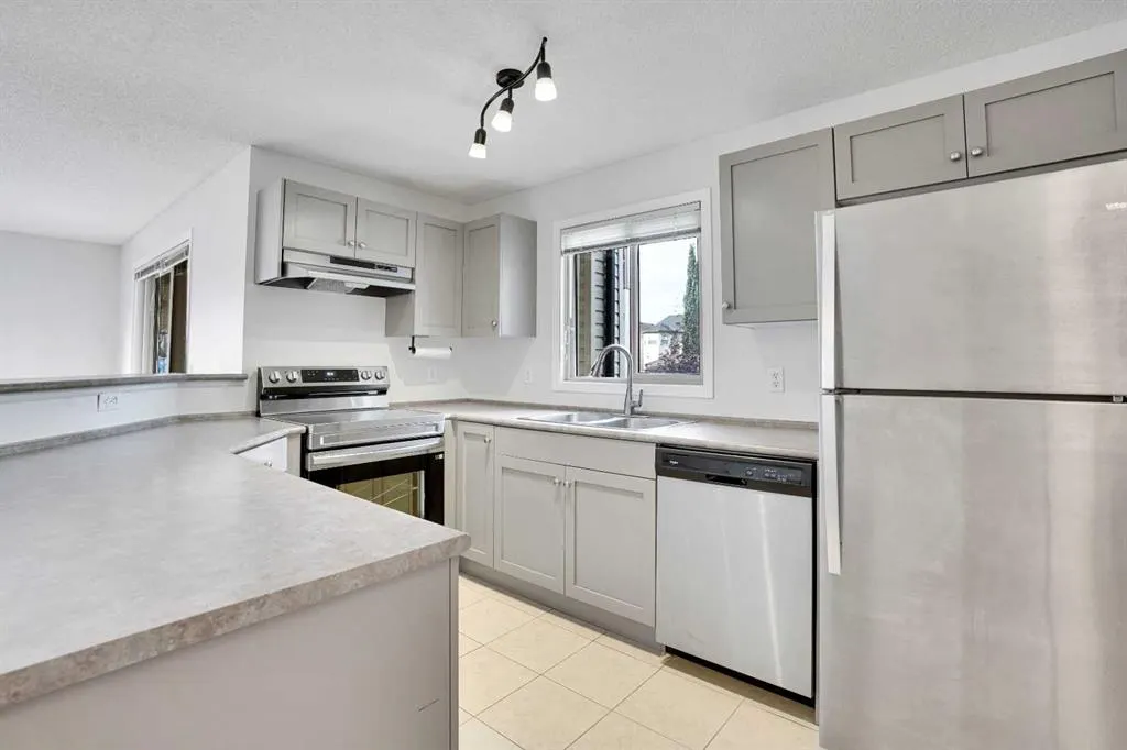 8 Bridlecrest Drive SW, #2202