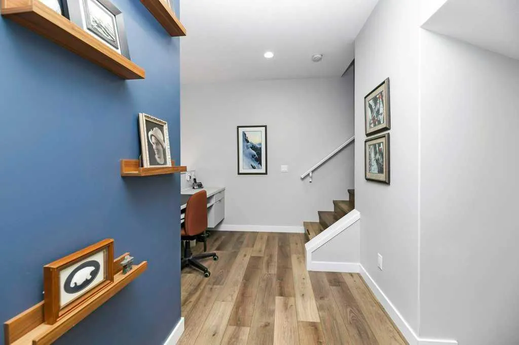 15 Eaton Crescent