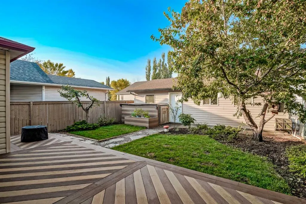 19 Inverness Boulevard SE