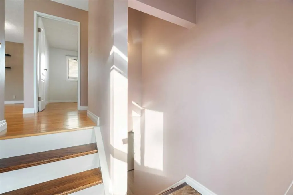 28 Whitworth Road NE