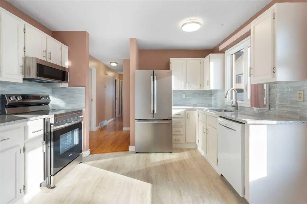 28 Whitworth Road NE
